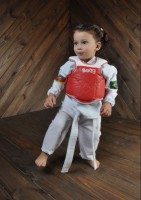 /album/galeria-de-fotos/emanuele-a-aluna-mais-nova-da-academia-jpg/